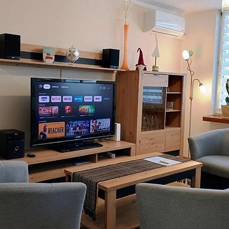 Apartament Nadstawna Klimatyzowany บิวโกราย ภายนอก รูปภาพ