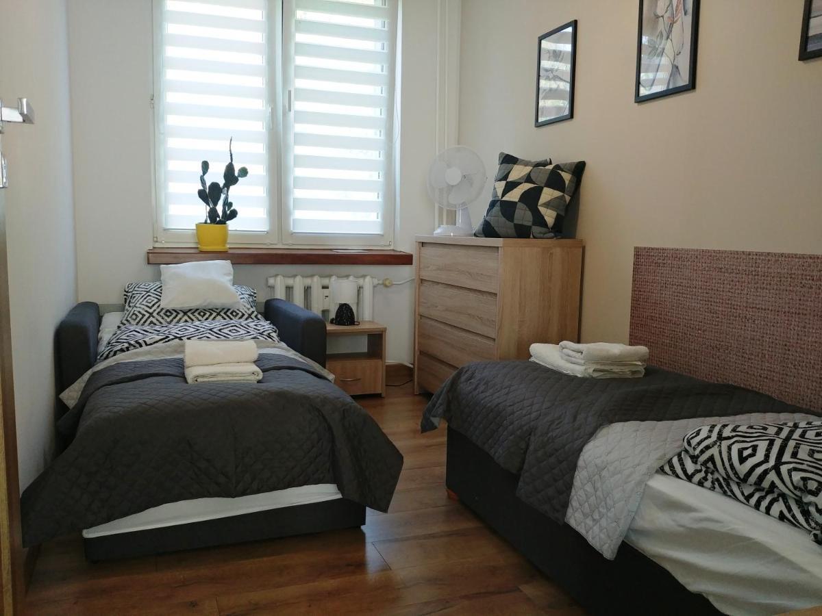Apartament Nadstawna Klimatyzowany บิวโกราย ภายนอก รูปภาพ