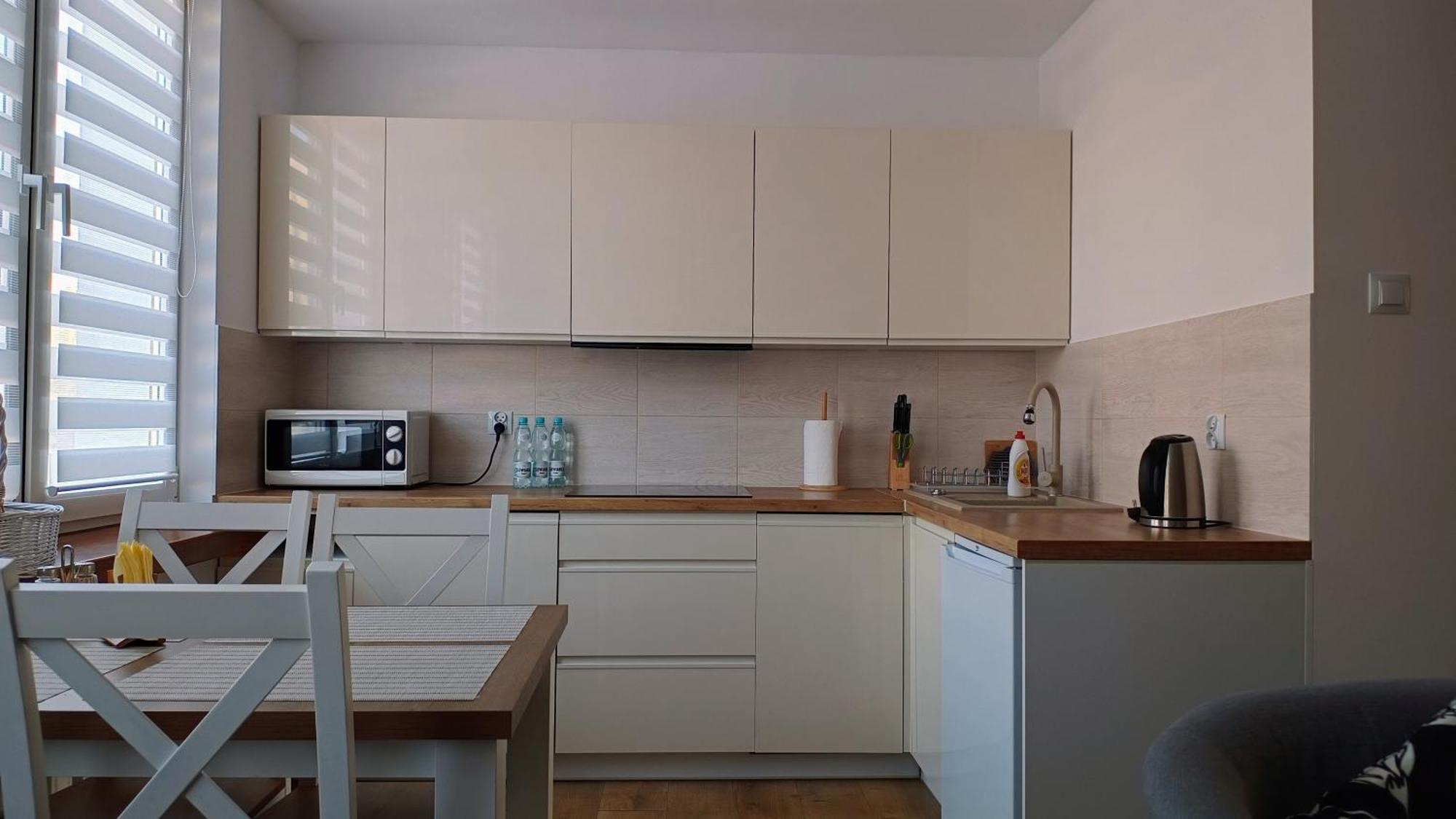 Apartament Nadstawna Klimatyzowany บิวโกราย ภายนอก รูปภาพ